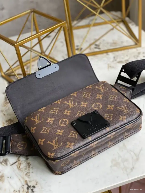 WIS SLING LOCK BAG S VUITTON LOUIS 0526